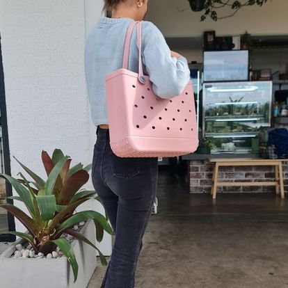 Small baby pink bag